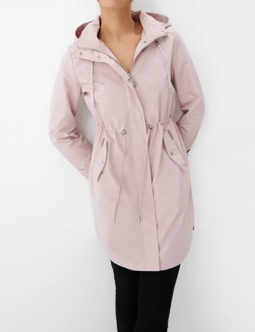 Trench Mohito, roz