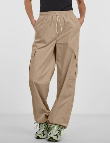 Pantaloni Pieces, maro, M