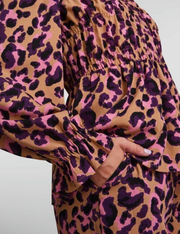 Pantaloni Pieces, animal print
