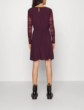 Rochie scurta Vila, visiniu, 40