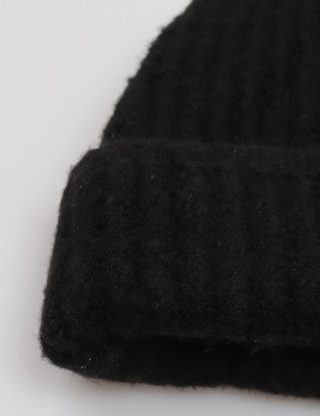 Caciula Reserved, negru