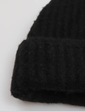 Caciula Reserved, negru Negru