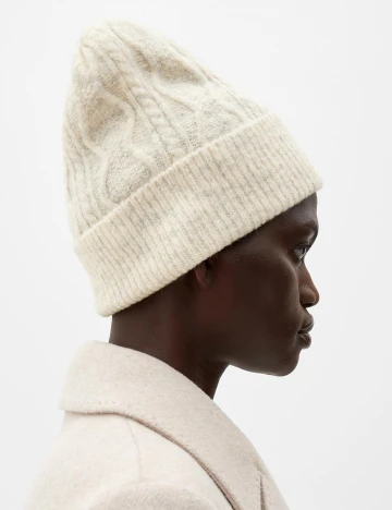 Caciula s.Oliver, ecru Alb