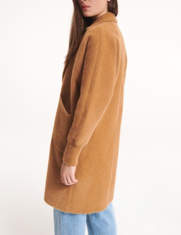 Palton Reserved, maro, S