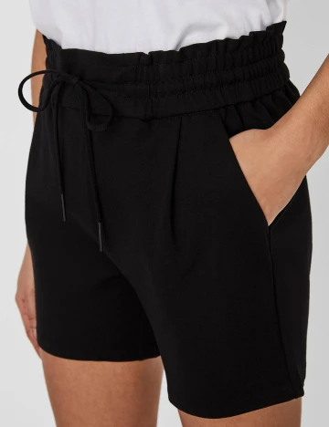 Pantaloni scurti Vero Moda, negru, M