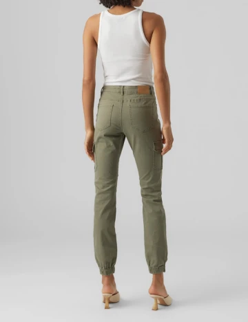 Pantaloni Vero Moda, verde, M