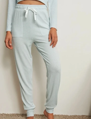 Pantaloni NA-KD, bleu