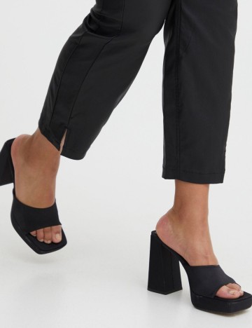 Pantaloni Fransa Curve, negru