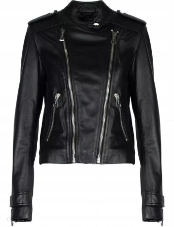 Jacheta Guess, negru