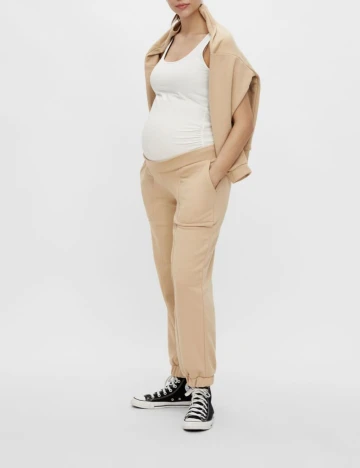 Pantaloni PIECES MATERNITY, bej