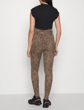 Top Mamalicious, negru
