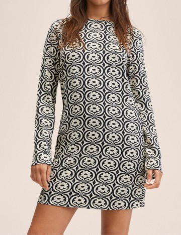 
						Rochie scurta Mango, crem