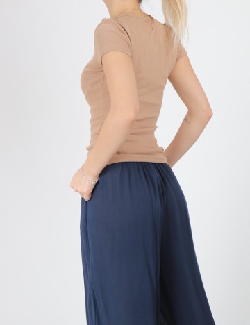 Tricou Guess, maro