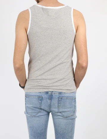 Maiou Guess, gri