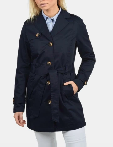 Trench Desires, bleumarin