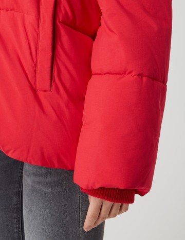 Geaca Calvin Klein Jeans, rosu