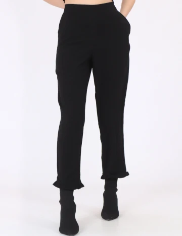 Pantaloni Kaffe, negru