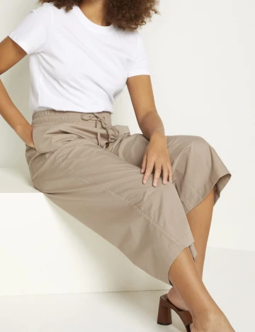 Pantaloni Kaffe, bej