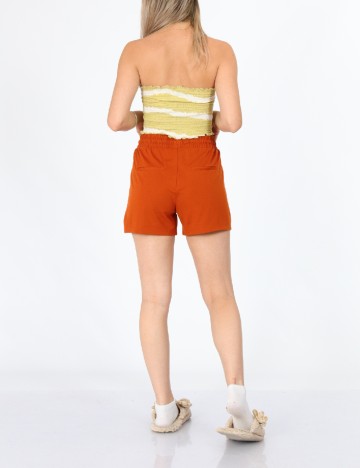 Pantaloni scurti Q/S, maro