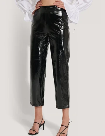Pantaloni NA-KD, negru