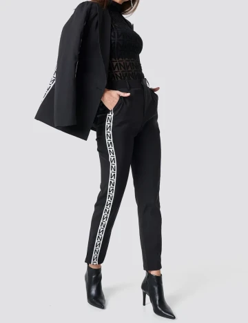 Pantaloni NA-KD, negru