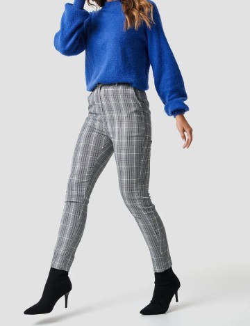 Pantaloni NA-KD, gri