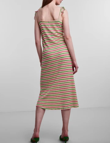 Rochie medie Pieces, mix culori