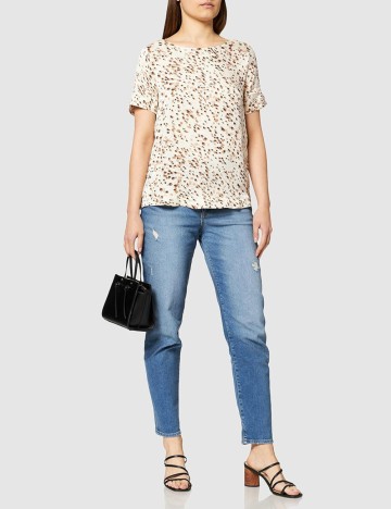 
						Bluza s.Oliver, crem