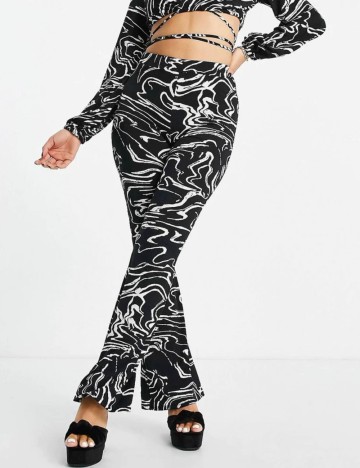 
						Pantaloni River Island, negru