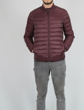 Geaca Reserved, grena