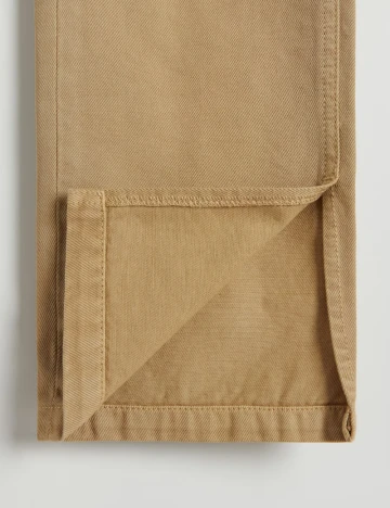 Pantaloni Reserved, maro
