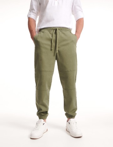 
						Pantaloni Reserved, verde