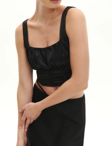 Top Reserved, negru
