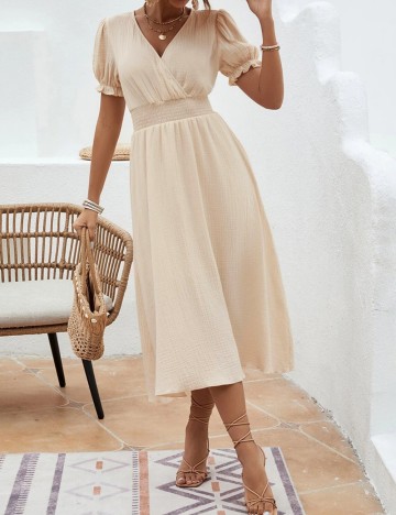 
						Rochie medie Emery Rose, crem