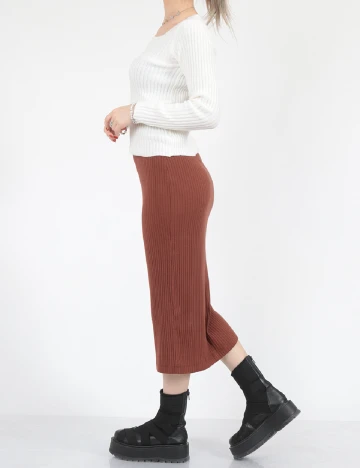 Fusta American Eagle, maro