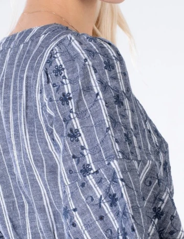 Bluza American Eagle, bleumarin