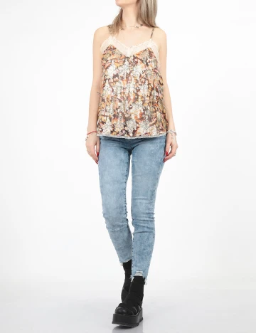 Maiou River Island, mix culori