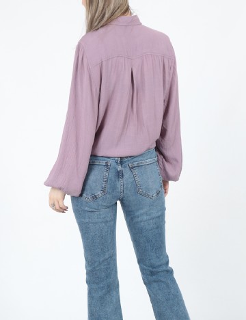 Camasa American Eagle, mov