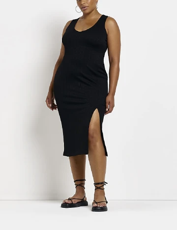 Rochie medie River Island Plus Size, negru