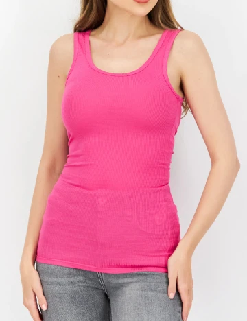 Maiou River Island, roz Roz