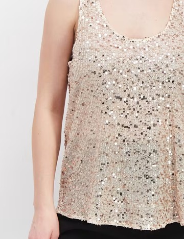 Maiou River Island, crem