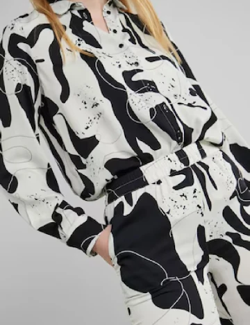 Pantaloni Pieces, alb/negru