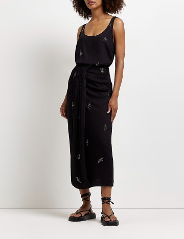 
						Fusta River Island, negru