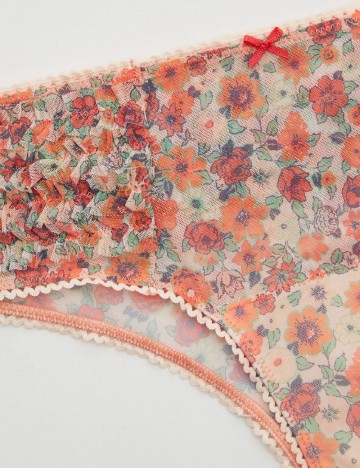 Chilot Aerie, floral