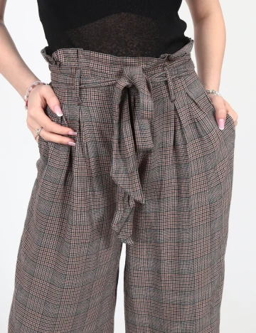 Pantaloni American Eagle, bej Maro