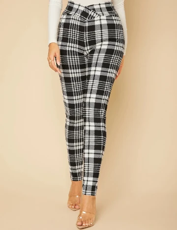 Pantaloni SHEIN, negru