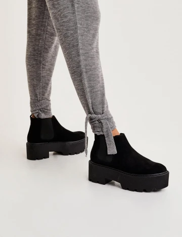 Pantaloni Pull&Bear, gri