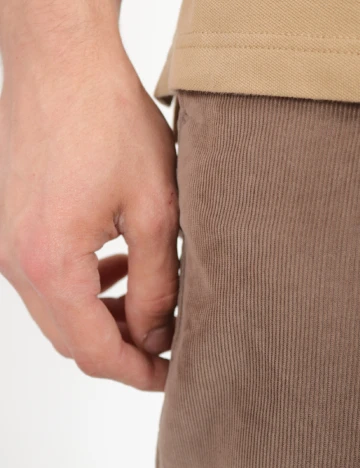 Pantaloni Guess, maro