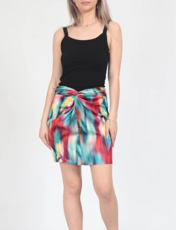 Fusta Guess, mix culori