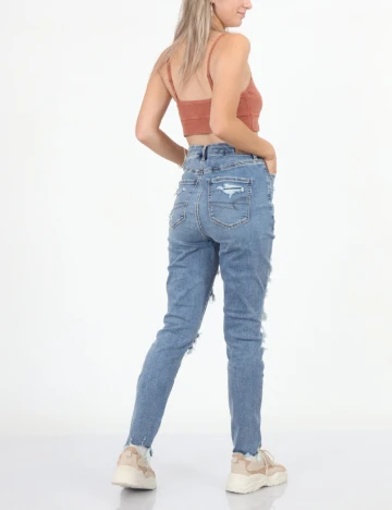 Top Aerie, maro